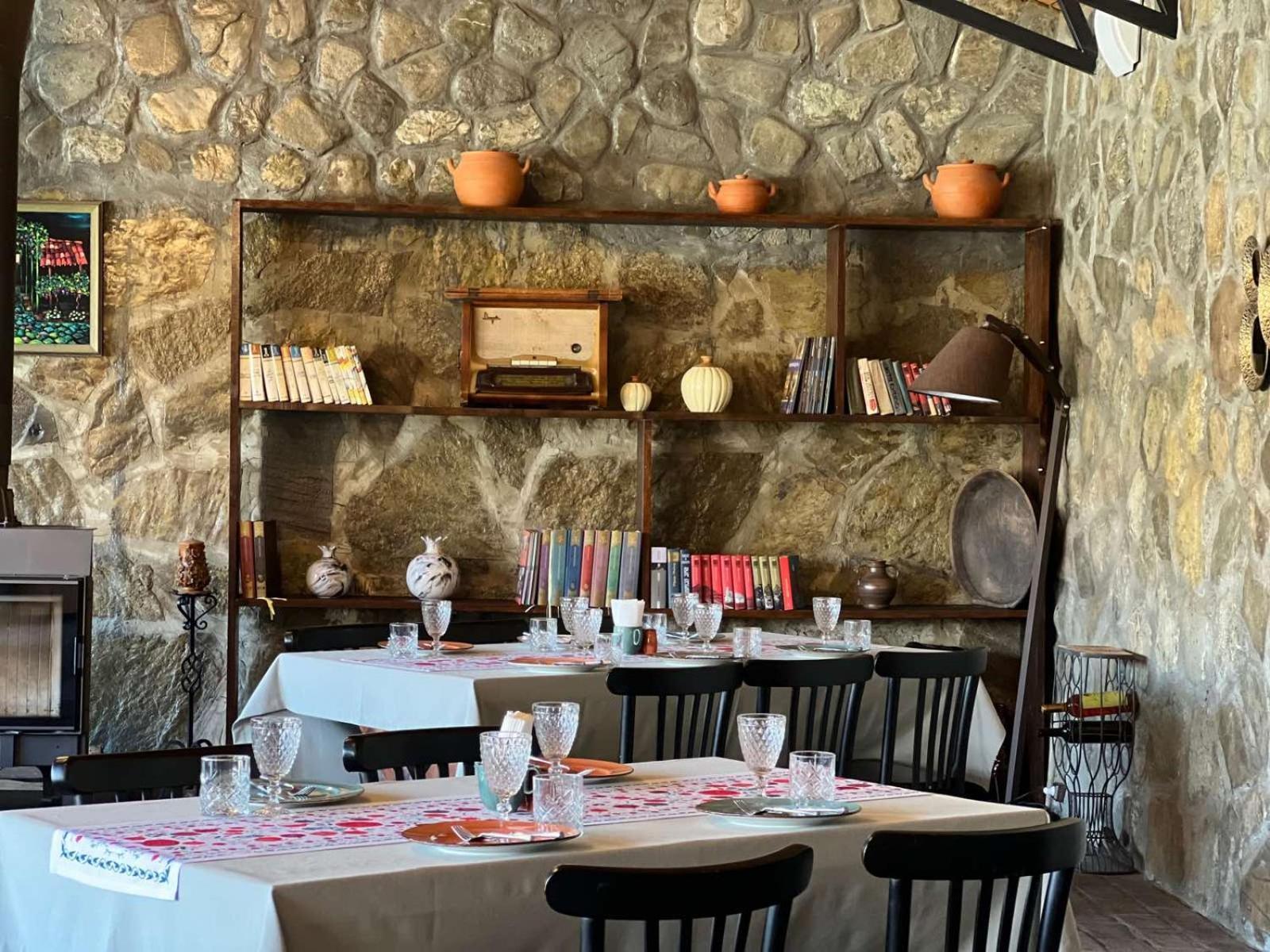 Vineyard Hotel & Winery Napareuli Buitenkant foto